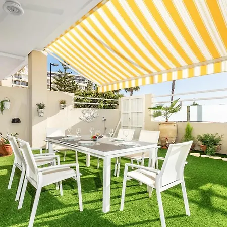 Lola Y Manuela: Beachfront Oasis With Sea-view Terrace Apartment *